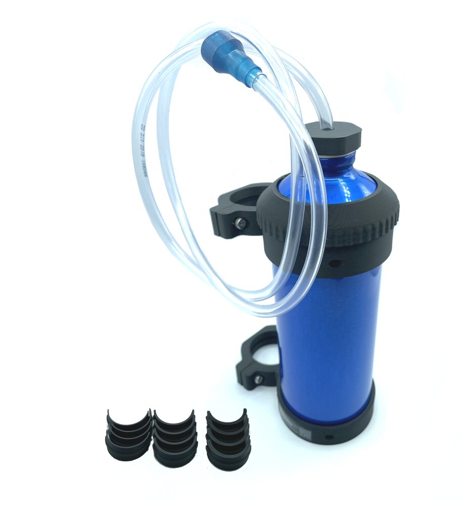 DRINK BOTTLE WITH TUBING AND EASY ROLL CAGE BRACKETS WITH TOP COVER TO SECURE - Image 3